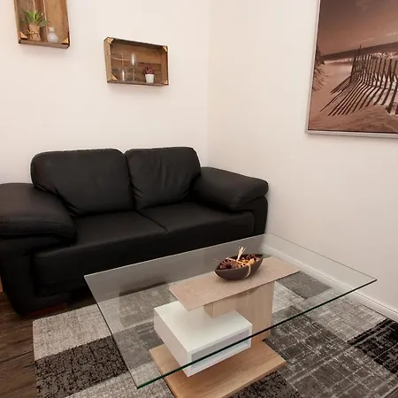 Apartmán Ferienwohnung In 50223 Carolinensiel
